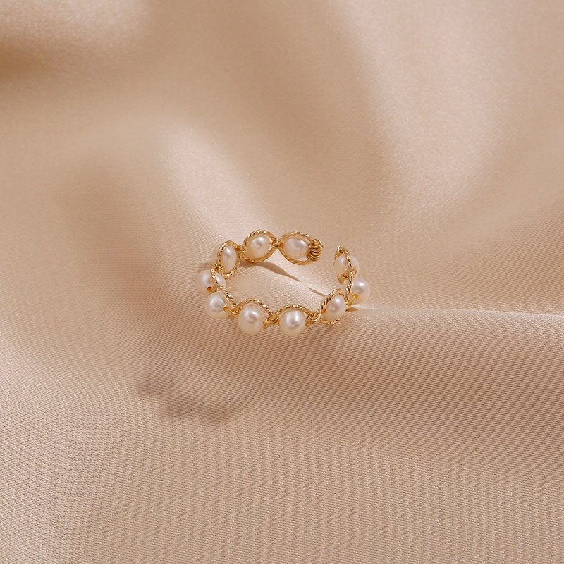 1Artificial pearl crown ring female niche design personalized ring index finger ring 1Artificial pearl crown ring female niche design personalized ring index finger ring