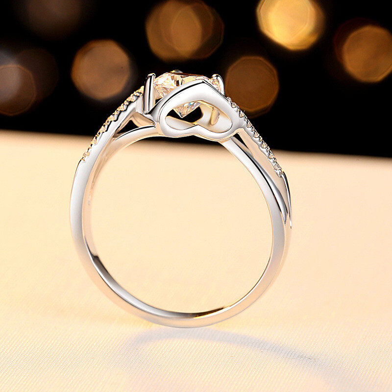 Attract ring Attract ring