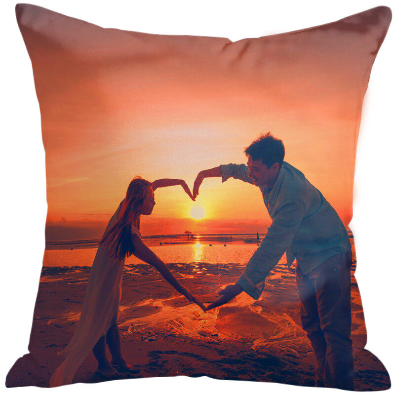 2nd Anniversary Gift Idea: A 2-year wedding gift for him, with a pillow cover with 3 pockets for couples. Couple, husband, wife, boyfriend, girlfriend. Happy anniversary