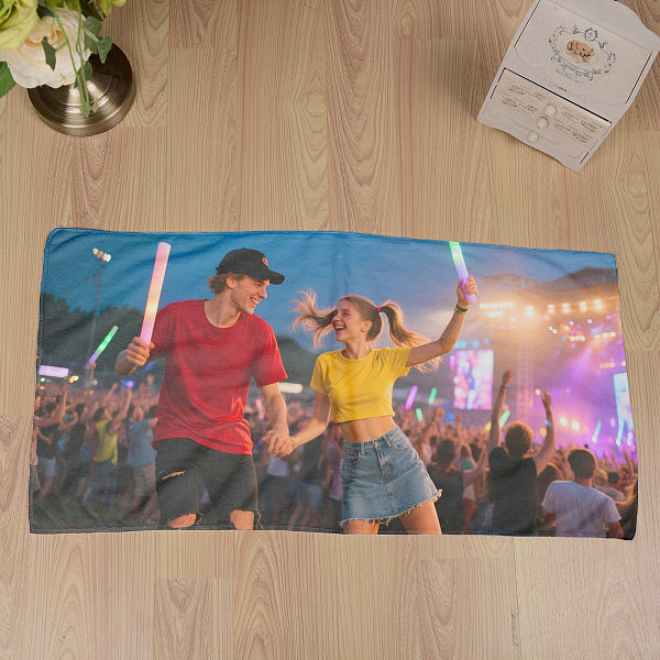 Customized personalized printed square towel cartoon hot transfer printed towel, both real and anime peripheral patterns can be customized with pictures