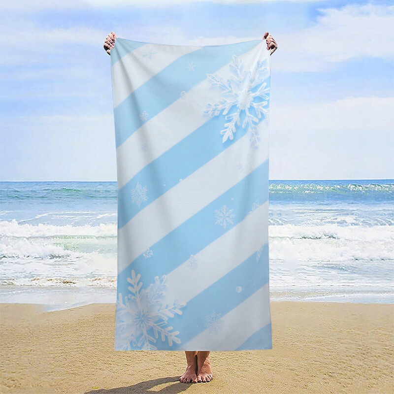 Snowflake pattern beach towel