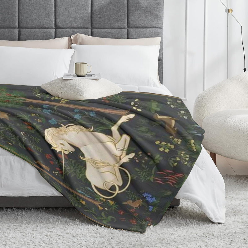 Wholesale unicorn-patterned blankets at favorable prices. Any pattern can be customized