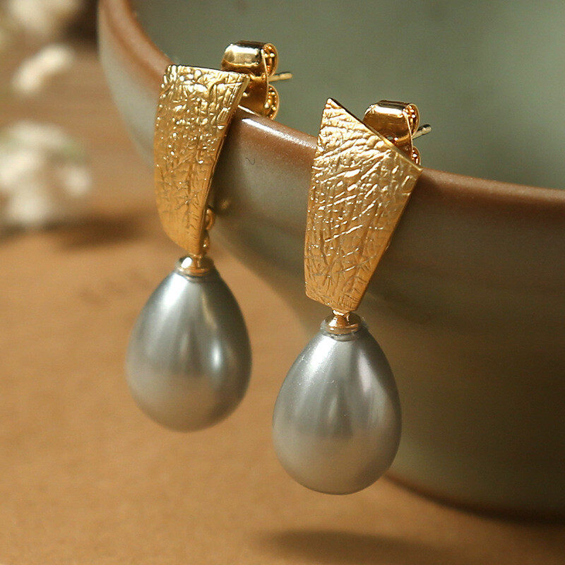 Pearl earrings