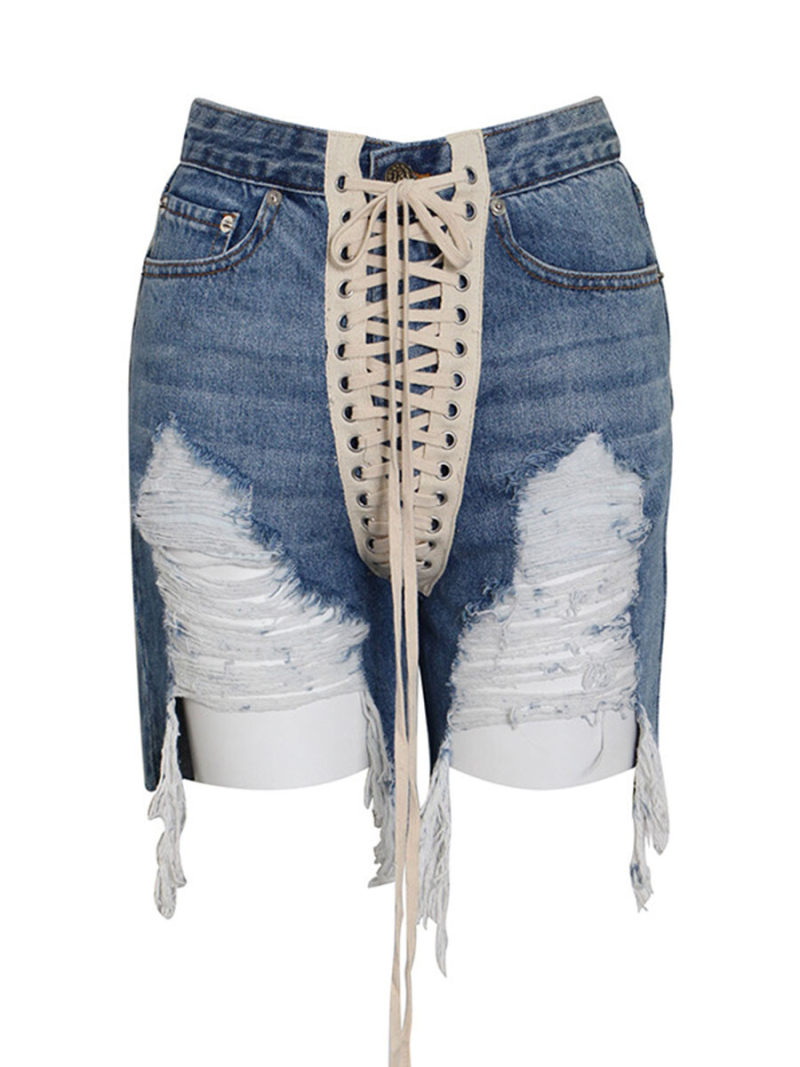 Fashion hole denim shorts