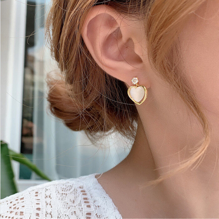 Pearl sugared heart drop earrings  s925 hoop