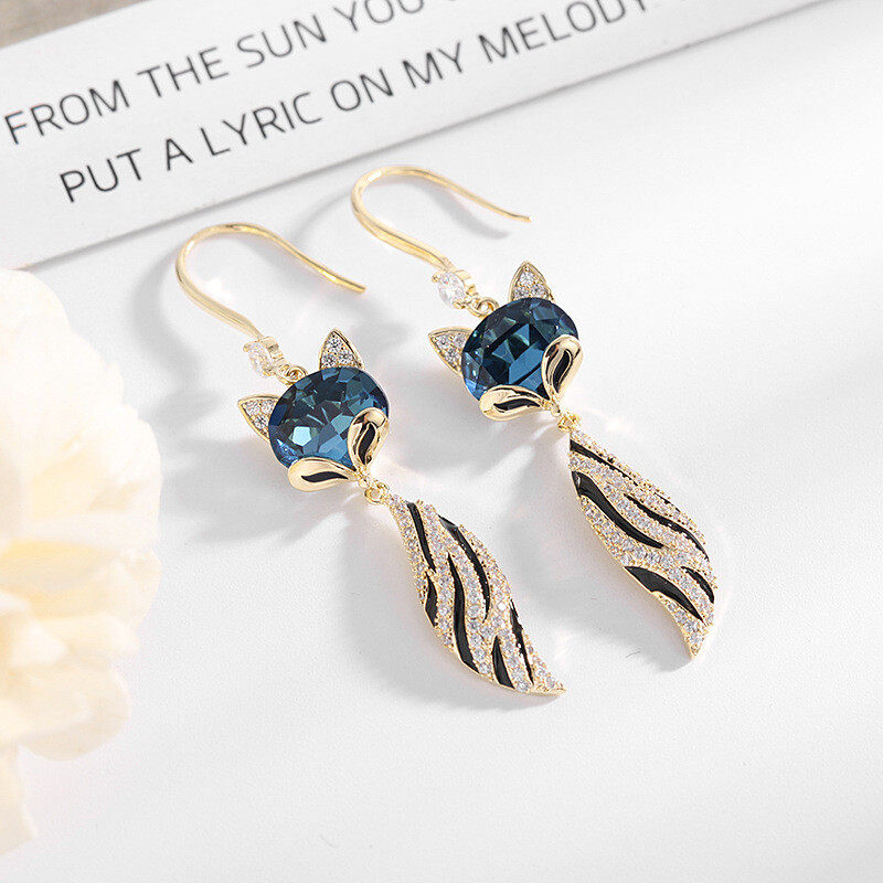 Blue crystal fox design earrings  s925  hoods