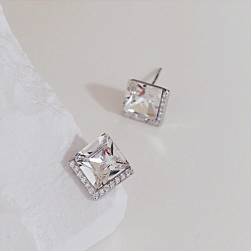 Rhinestone round & geo decor earrings