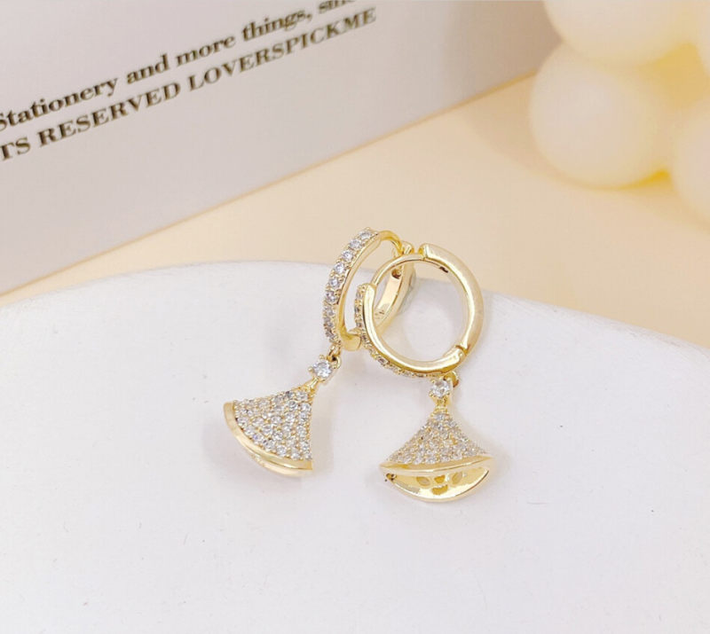 Earrings with diamante in gold   s925 hoop
