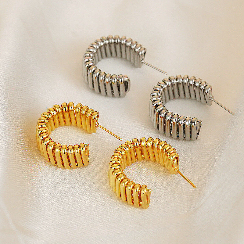 Dextera hoop earrings