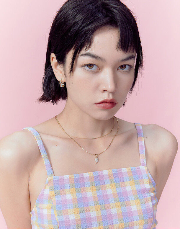 Hoop earrings in crystal cross design s925 hoop