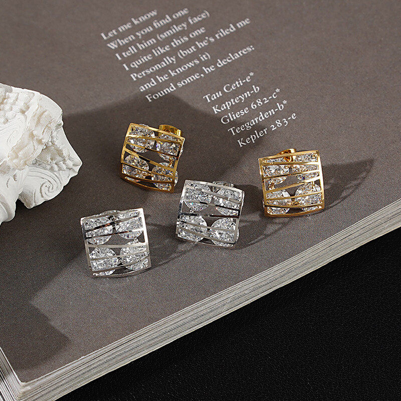 earrings S925 Hoop earrings with square shaped   s925 hoop