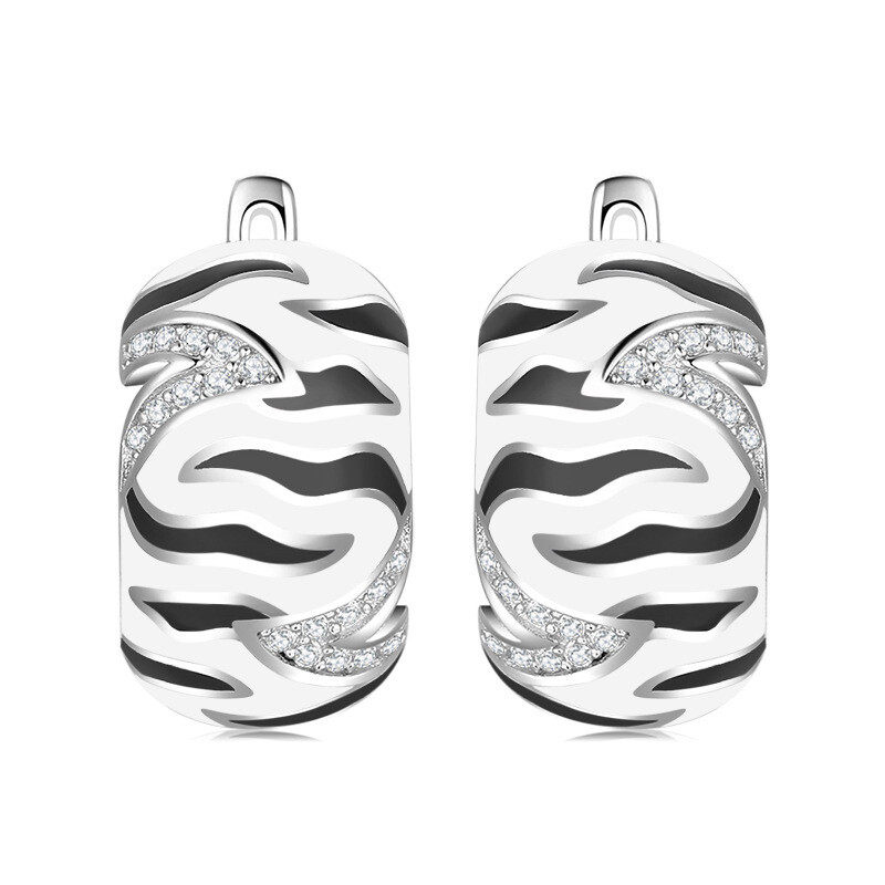 Dextera hoop earrings