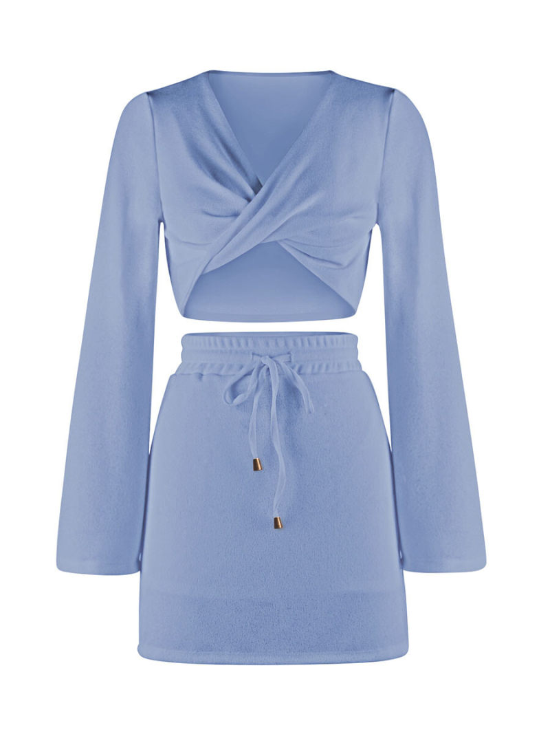 V-neck long-sleeve brief paragraph two-piece outfit