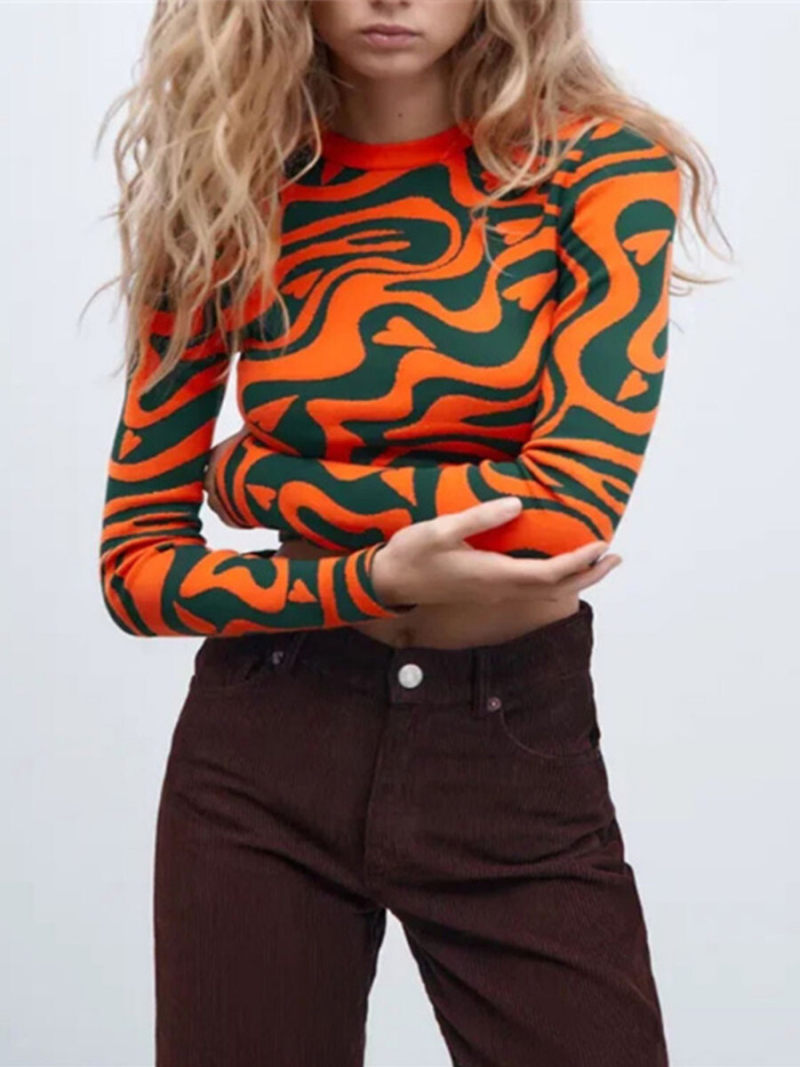 Printed round neck long sleeve T-shirt