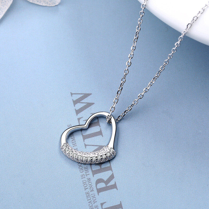 villagem Infinity necklace