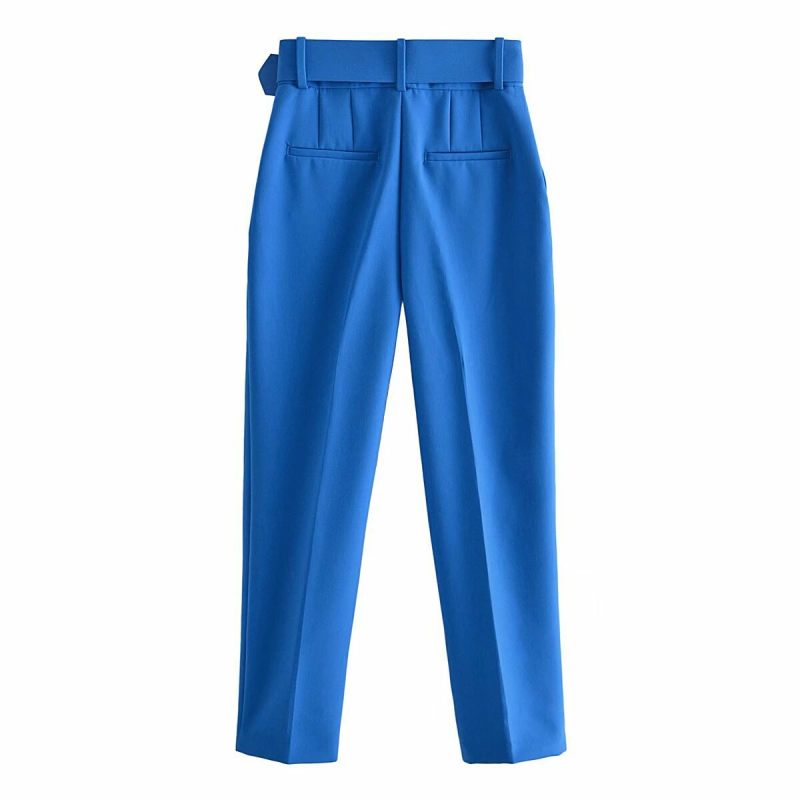 Casual cropped trousers